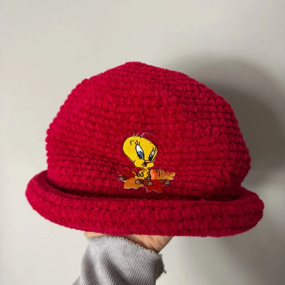 Vintage Tweety Bird Warner Brothers Toddler Baby Bucket Hat Knit deadstock